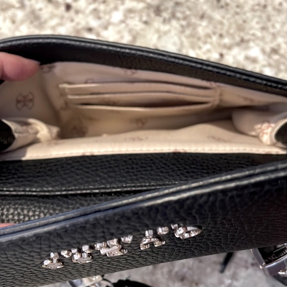 GUESS Pebbled Crossbody Bag - Picture 4 of 6